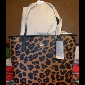 Coach City Tote With Leopard Print